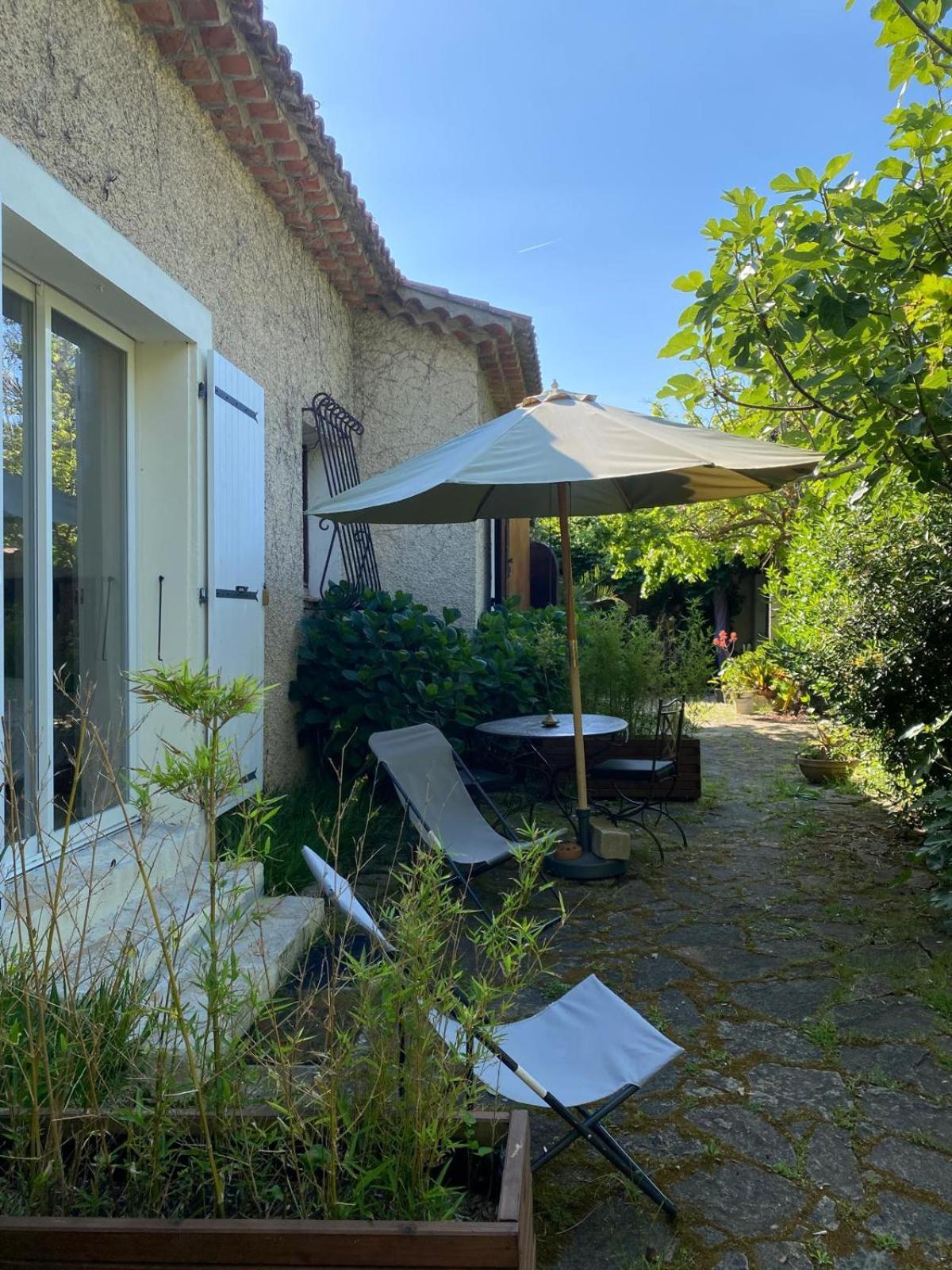 Villa Roka Six-Fours-les-Plages Esterno foto