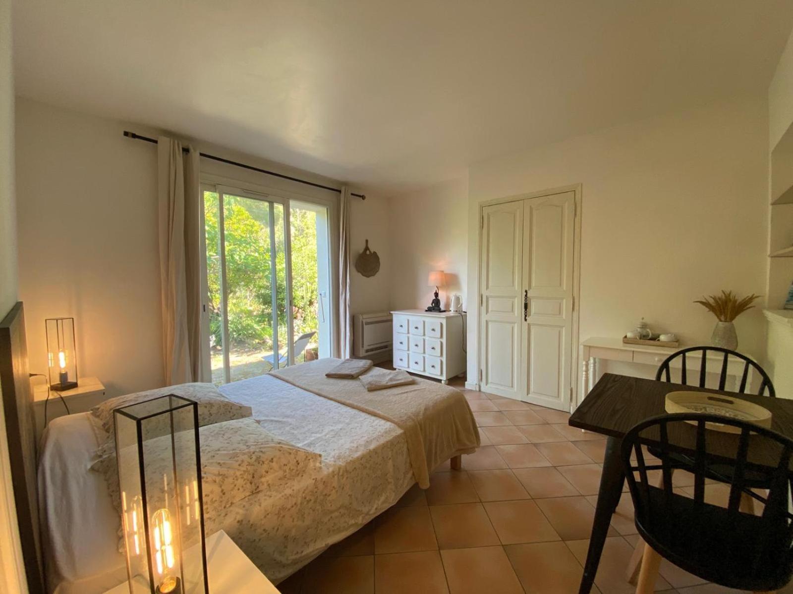 Villa Roka Six-Fours-les-Plages Esterno foto